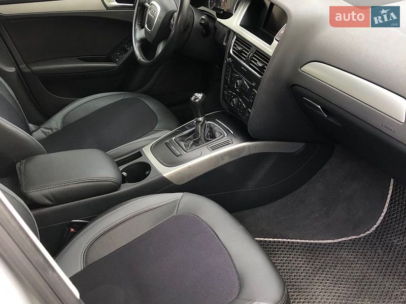 Седан Audi A4 2008 в Києві