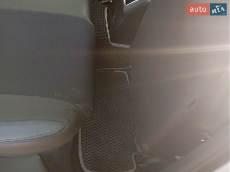 Седан Audi A4 2008 в Києві