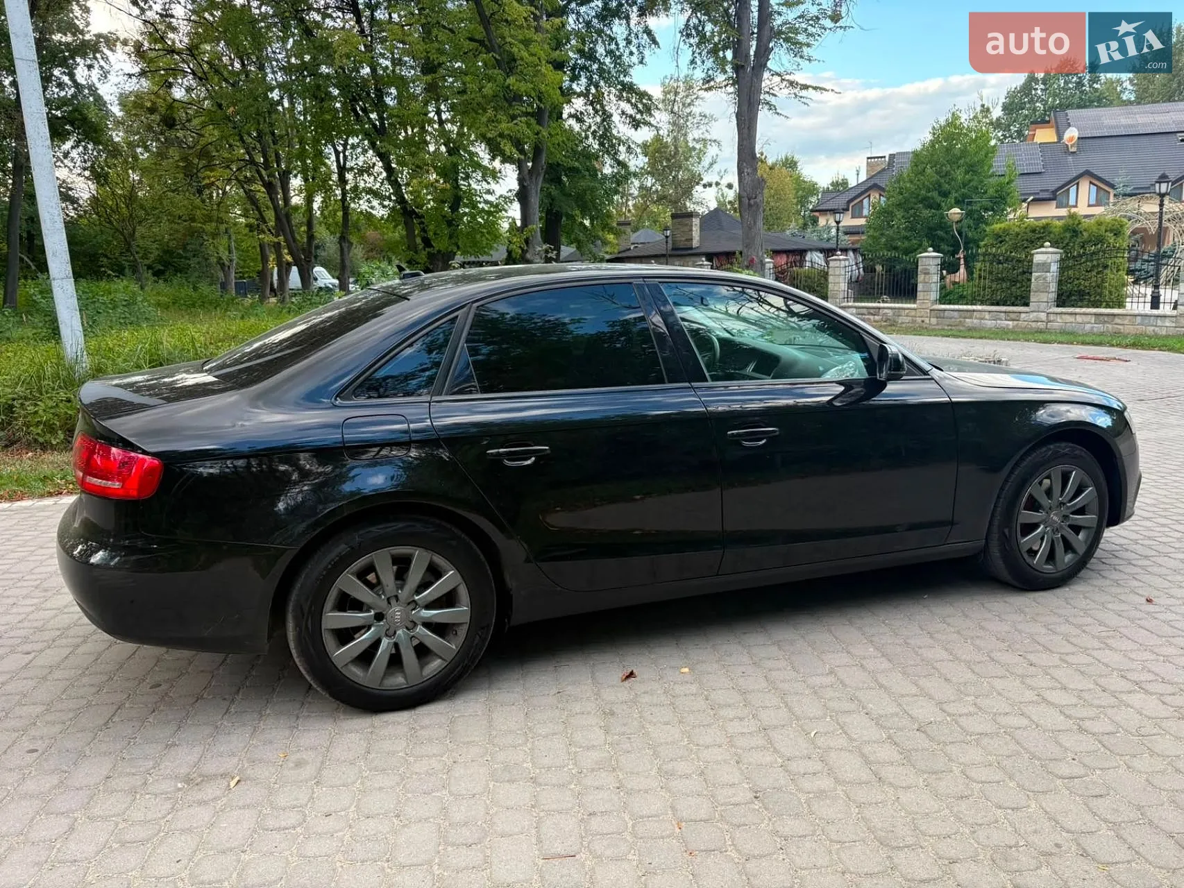 2010 Audi A4 - мініатюра 6