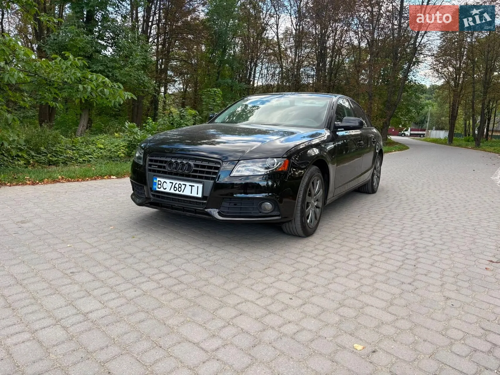 2010 Audi A4 - фото 1