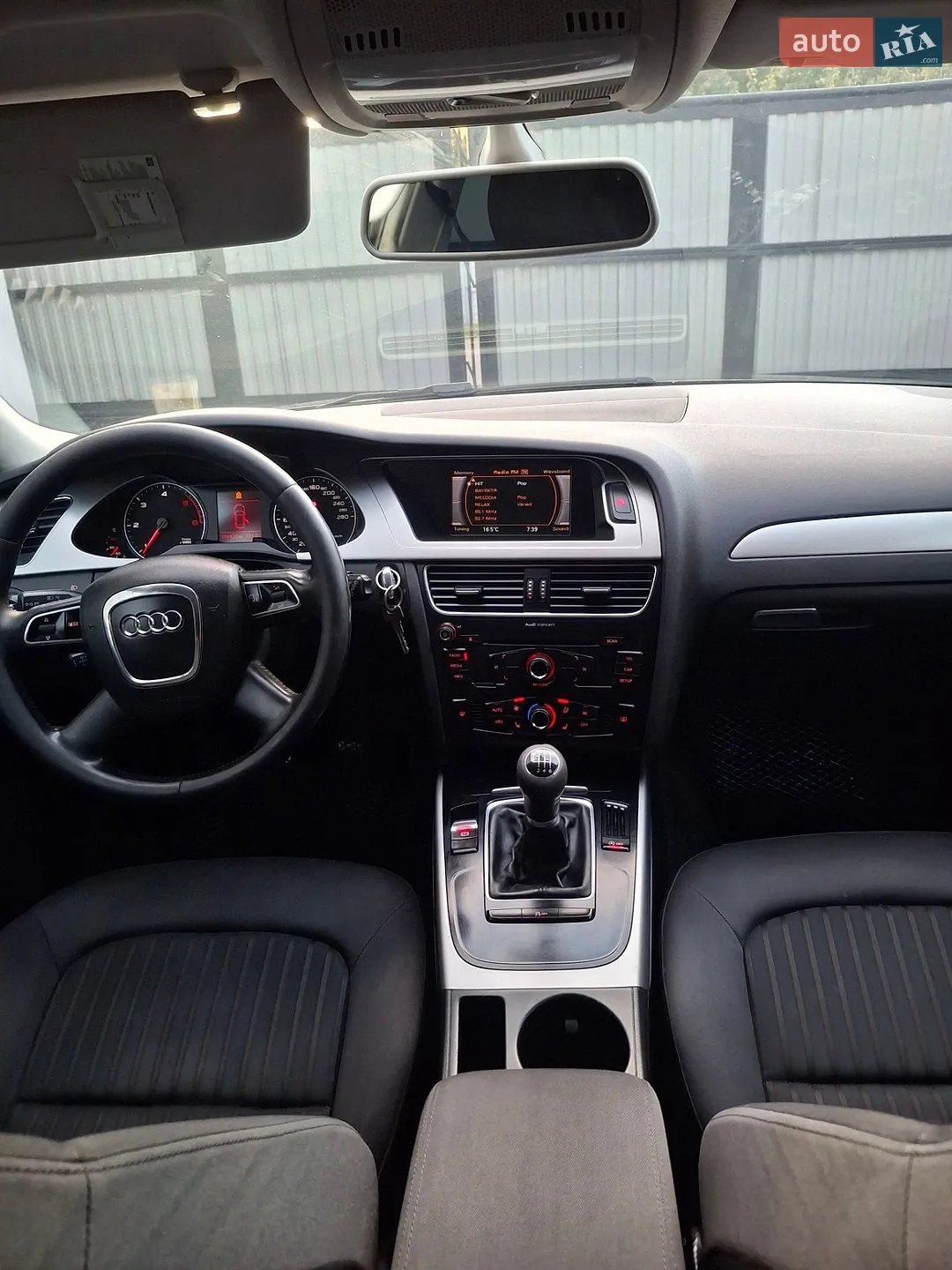 2010 Audi A4 - мініатюра 17