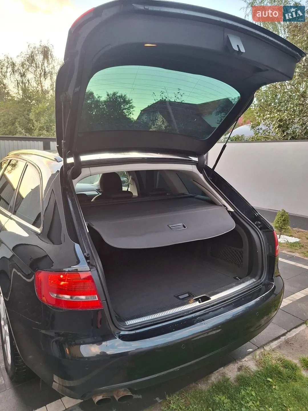 2010 Audi A4 - мініатюра 25