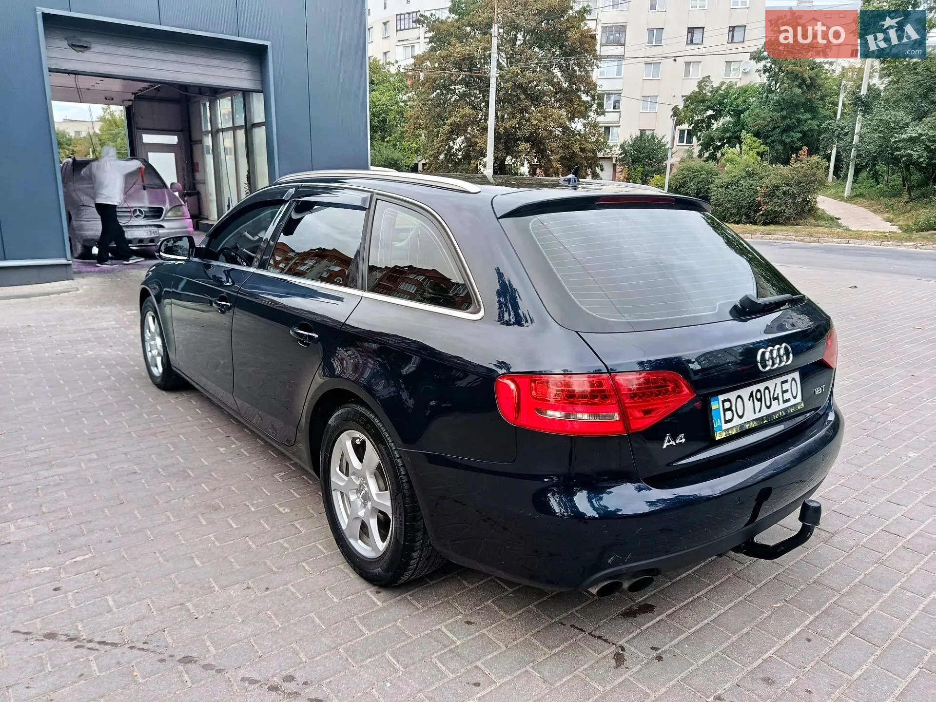 2010 Audi A4 - мініатюра 9