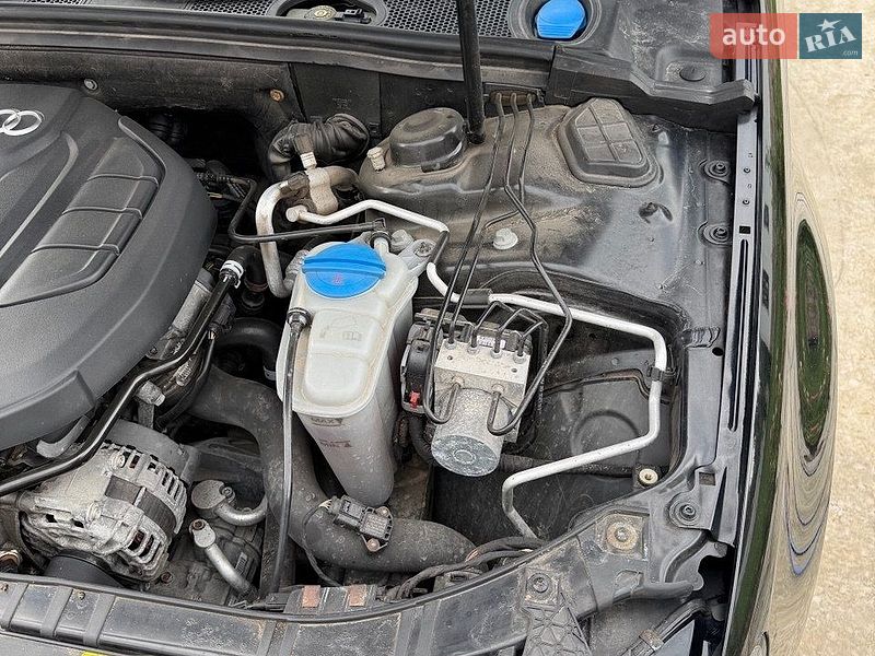 Седан Audi A4 2013 в Днепре