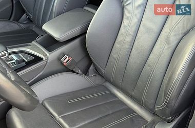Седан Audi A4 2022 в Одесі