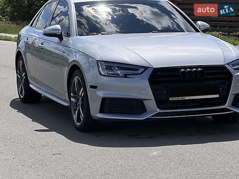 Седан Audi A4 2018 в Киеве