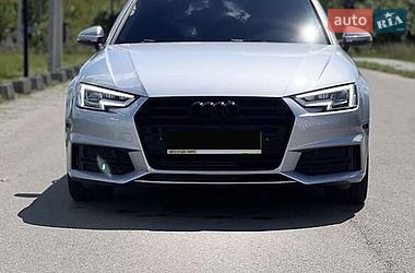 Седан Audi A4 2018 в Киеве