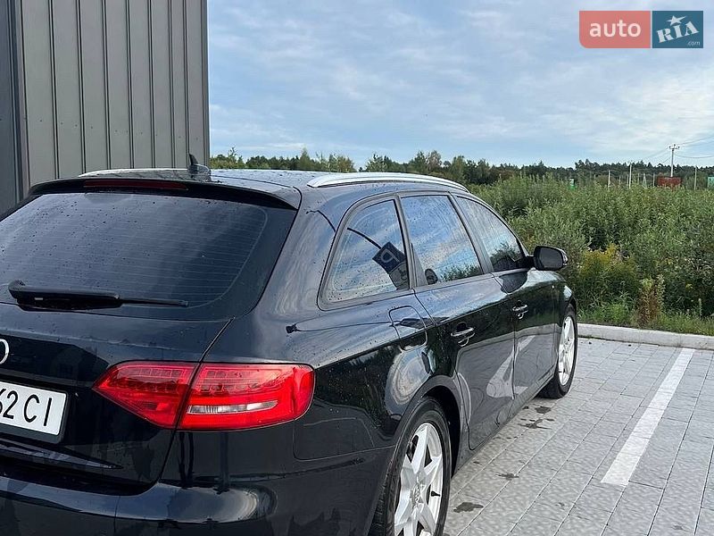 Універсал Audi A4 2010 в Львові