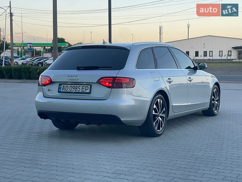 Універсал Audi A4 2010 в Хусті