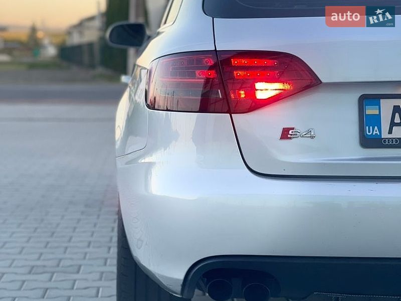 Універсал Audi A4 2010 в Хусті