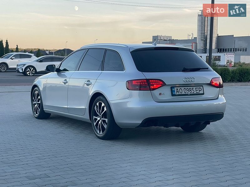 Універсал Audi A4 2010 в Хусті