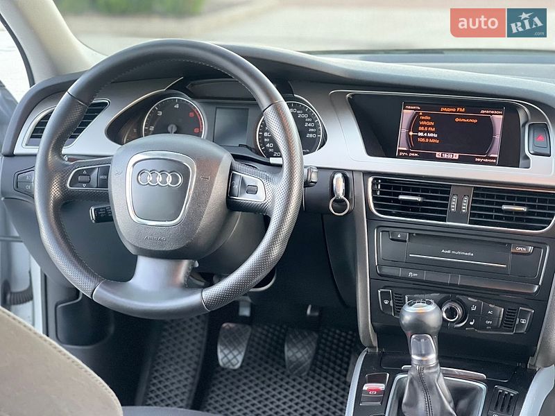 Універсал Audi A4 2010 в Хусті