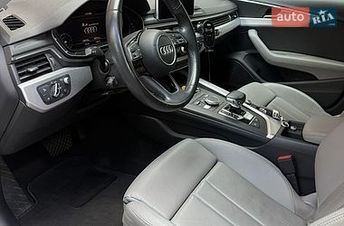 Седан Audi A4 2017 в Полтаві