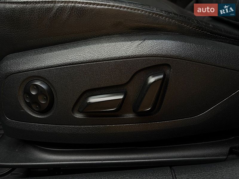 Седан Audi A4 2016 в Мукачевому