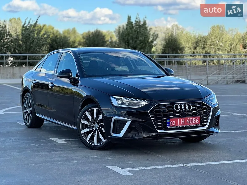 Audi A4 2021