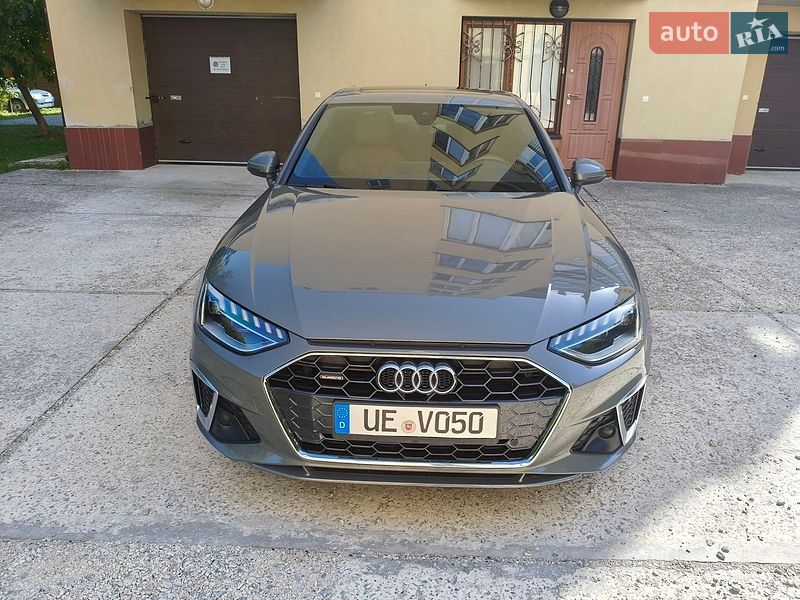Седан Audi A4 2023 в Івано-Франківську