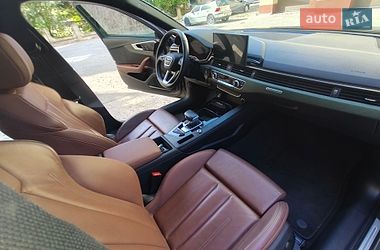 Седан Audi A4 2023 в Івано-Франківську