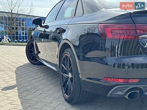 Седан Audi A4 2018 в Львове
