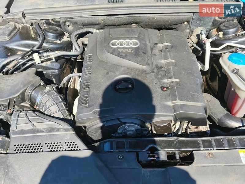 Седан Audi A4 2010 в Надворной