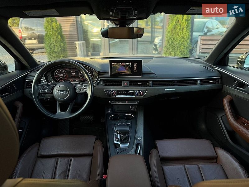 Седан Audi A4 2019 в Львове
