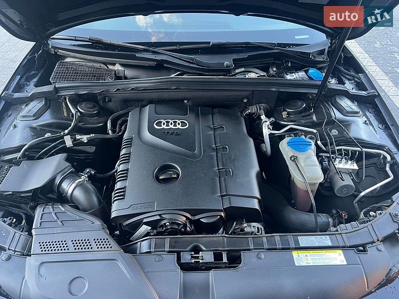 Седан Audi A4 2013 в Самборе
