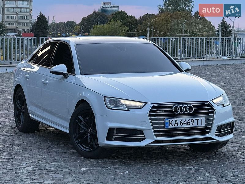 Седан Audi A4 2017 в Днепре