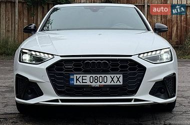 Седан Audi A4 2022 в Днепре