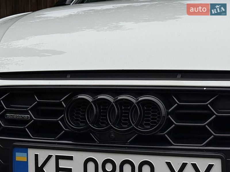 Седан Audi A4 2022 в Днепре