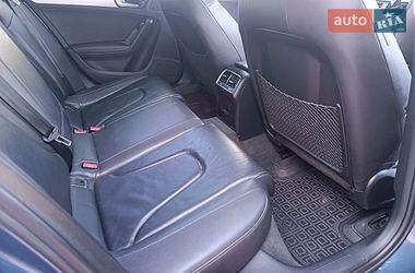 Седан Audi A4 2014 в Львові