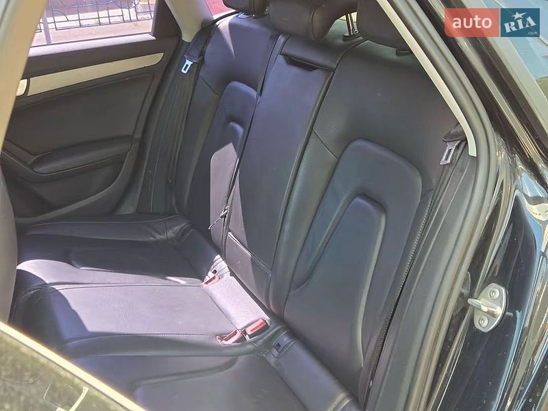 Седан Audi A4 2014 в Києві фото 16 Седан Audi A4 2014 в Києві