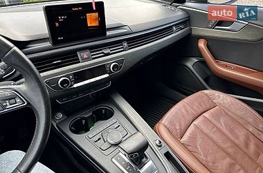 Седан Audi A4 2016 в Львове