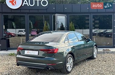 Седан Audi A4 2016 в Львове