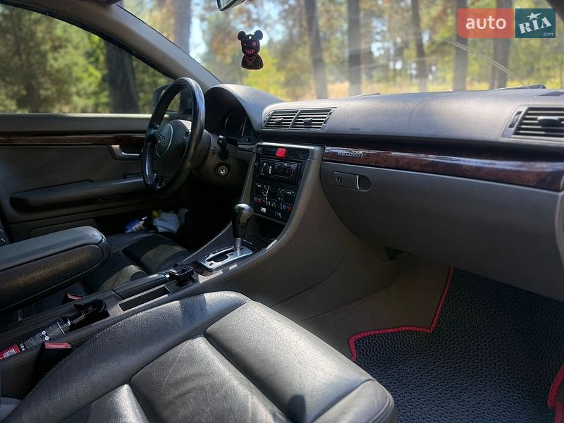 Універсал Audi A4 2003 в Києві