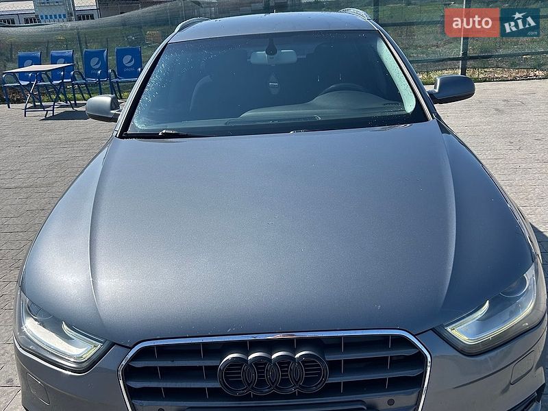 Універсал Audi A4 2013 в Львові