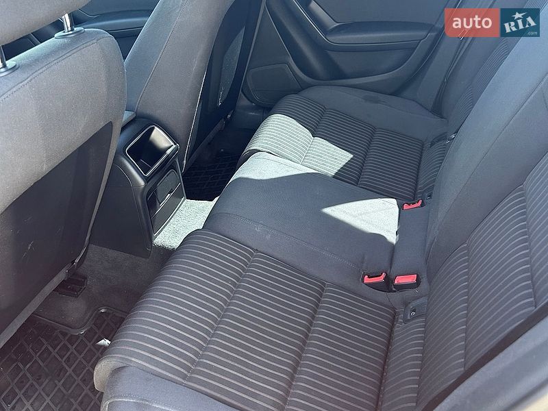 Універсал Audi A4 2013 в Львові