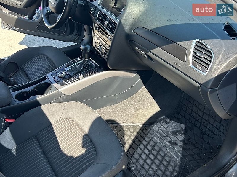 Універсал Audi A4 2013 в Львові