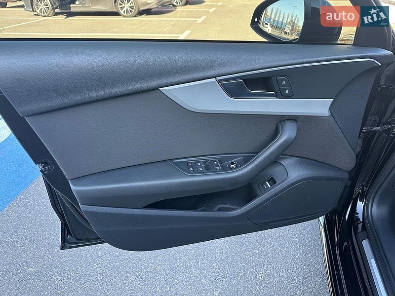Универсал Audi A4 2020 в Киеве фото 17 Универсал Audi A4 2020 в Киеве