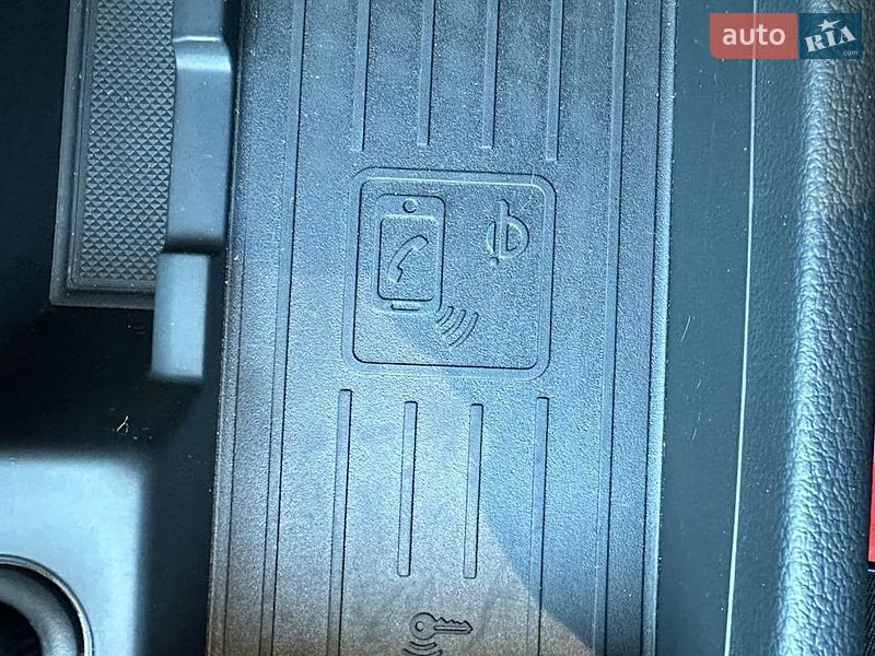 Универсал Audi A4 2020 в Киеве фото 37 Универсал Audi A4 2020 в Киеве