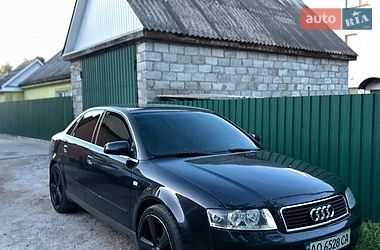 Седан Audi A4 2000 в Звягелі
