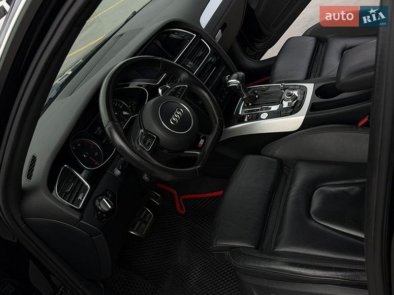 Седан Audi A4 2015 в Борщеве