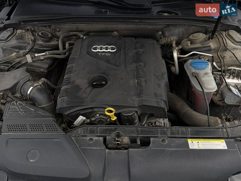 Седан Audi A4 2015 в Борщеве