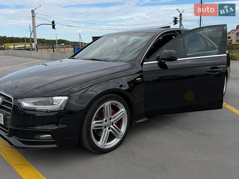 Седан Audi A4 2015 в Борщеве