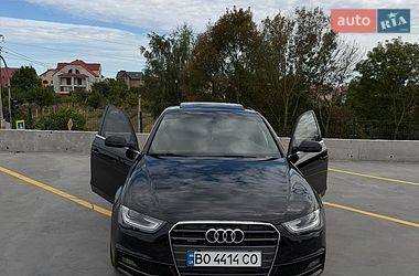 Седан Audi A4 2015 в Борщеве