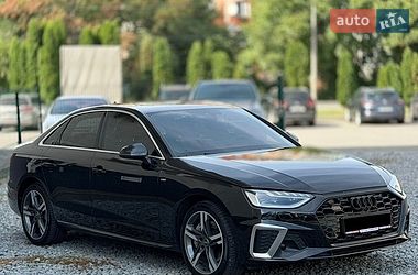 Седан Audi A4 2022 в Черновцах