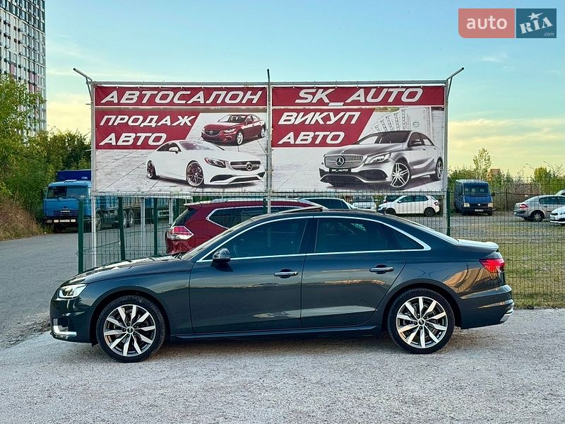 Седан Audi A4 2021 в Києві