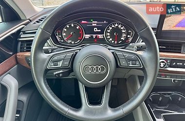Седан Audi A4 2021 в Києві