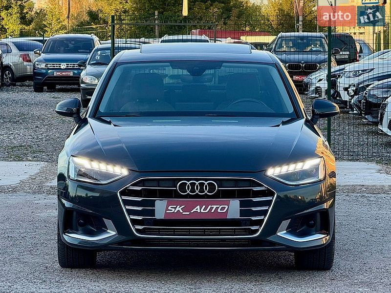 Седан Audi A4 2021 в Києві
