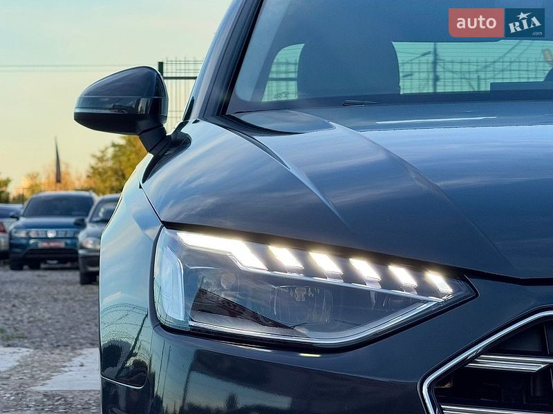 Седан Audi A4 2021 в Києві