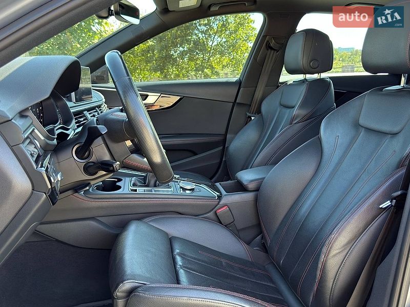Седан Audi A4 2018 в Кропивницькому