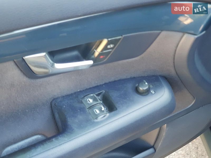 Універсал Audi A4 2003 в Харкові